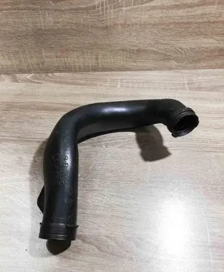 BMW X6 E71 Air intake duct part 7571347 23557610