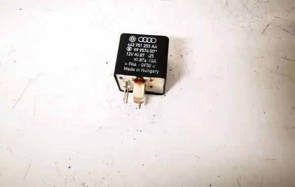 Skoda Superb B5 (3U) Other relay 443951253aa 899574000
