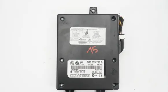 Volkswagen PASSAT B7 Bluetooth control unit module 5K0035730D