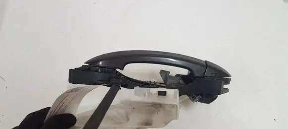 Volkswagen PASSAT B6 Rear door exterior handle 3C4839767B