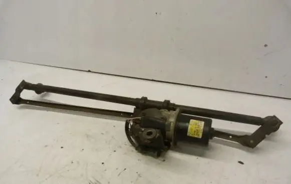 Iveco Daily 3rd gen Front wiper linkage and motor