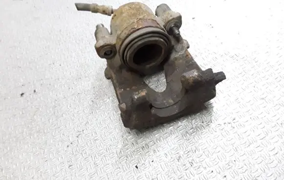 Volkswagen Golf V Front brake caliper