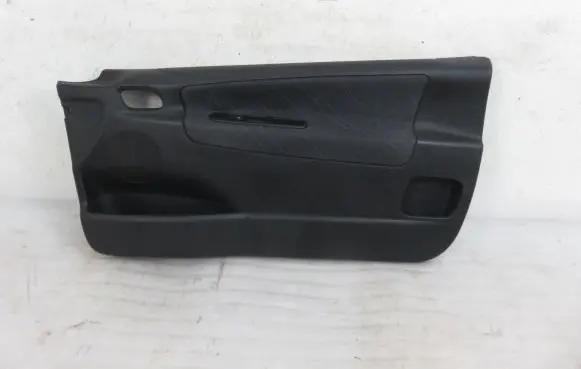 Peugeot 207 Front door card panel trim