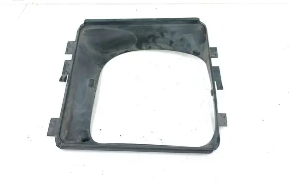 Porsche Macan (95B) Intercooler air channel guide 95B117340 A0510199200