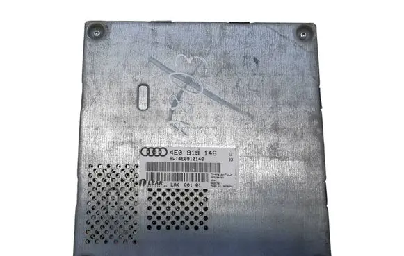 Audi A8 S8 D3 4E Video control module 4E0919146 LAK00101 4E0910146