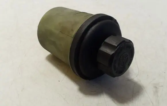 Volvo XC60 Power steering fluid tank/reservoir 31302576