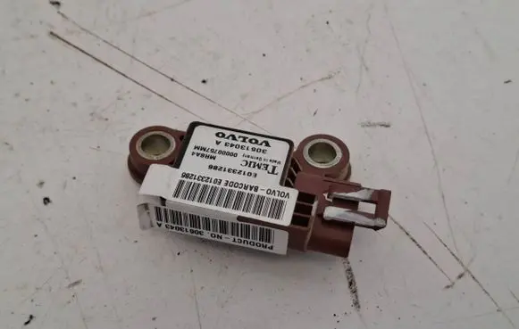 Volvo S40, V40 Airbag deployment crash/impact sensor 30613043A