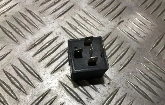 Hyundai Lantra I Other relay 40a30a14vdc rsv-1c-m-12h
