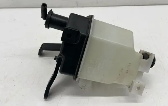 Mazda CX-30 Coolant expansion tank/reservoir PAF115351