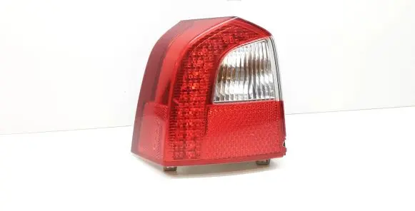 Volvo V70 Rear/tail lights 30698983