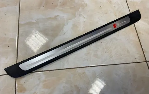 Audi A6 S6 C7 4G Front sill trim cover 4G0853373A 4G9853373 4G0853373G