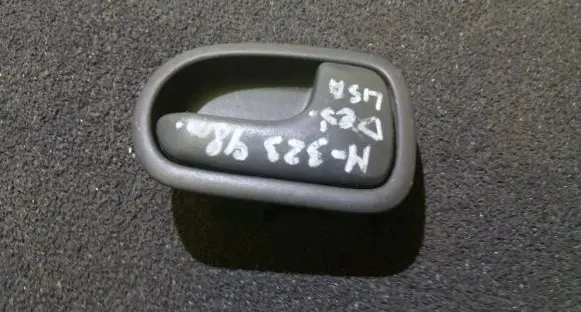 Mazda 626 Rear door interior handle