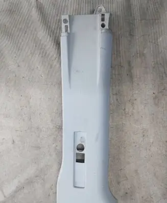 (B) pillar trim (top)