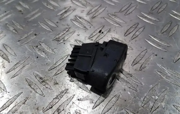Renault Kangoo I Windscreen/window heater switch