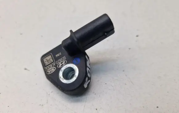 Hyundai Kona I Airbag deployment crash/impact sensor 95920K4000