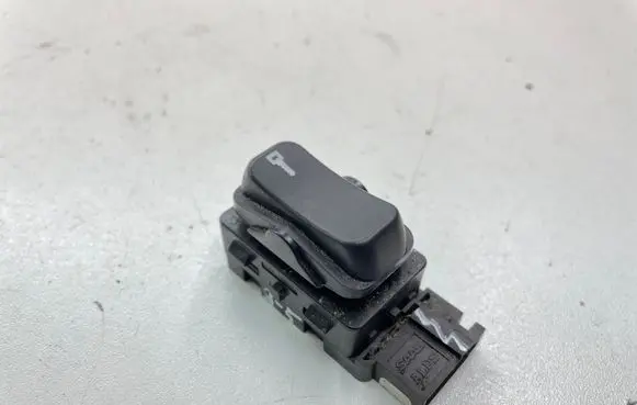 Saab 9-5 Central locking switch button 4617593