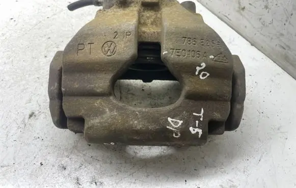 Volkswagen Multivan T5 Front brake caliper 7E0106A