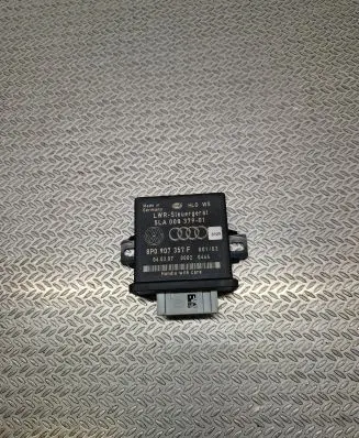 Audi A3 S3 8P Light module LCM 8P0907357F 5LA00837901