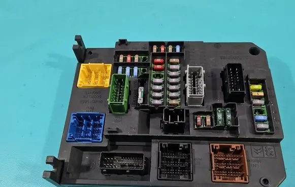 Citroen DS4 Central body control module 9665547480 IMPRK1586411