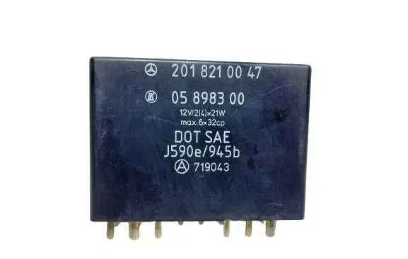 Mercedes-Benz E W210 Other control units/modules 2018210047-KASACJA 2018210047