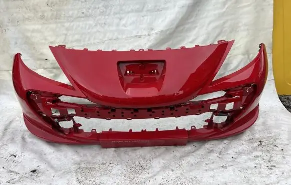 Peugeot 207 Front bumper
