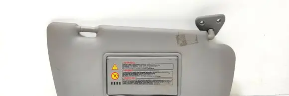 Nissan Primera Sun visor