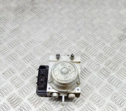 Nissan Juke I F15 ABS Pump TD8405 A98000B51