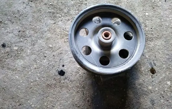 Ford Focus Power steering pump