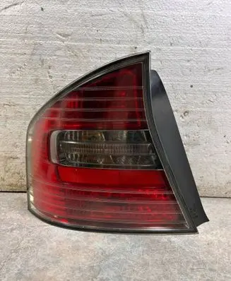 Subaru Legacy Rear/tail lights 22020806 8721F00