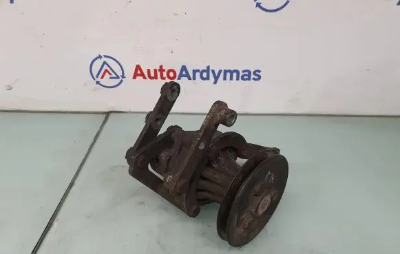 BMW 5 E34 Power steering pump 1133158 32411133158 7681955