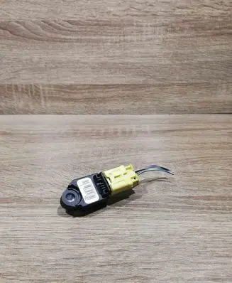 Toyota Corolla E120 E130 Airbag deployment crash/impact sensor 8983102020