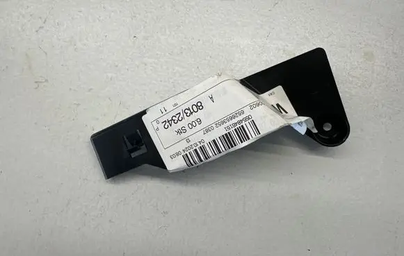 Mercedes-Benz Sprinter W906 Radiator mount bracket A9065051188 0219843 2198431336