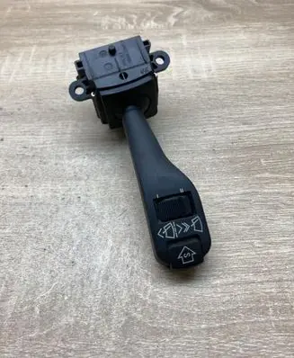 BMW 5 E39 Wiper control stalk 8375408 01204030