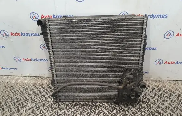 BMW X5 E53 Coolant radiator 17101439101 7543347