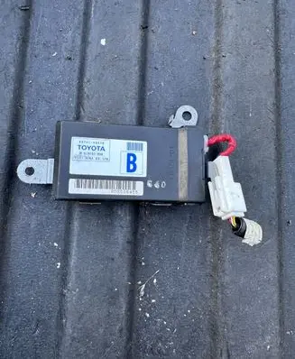 Lexus LS 430 Door control unit/module 8974150470 89741 61B202000