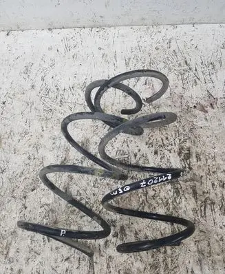 Toyota Avensis T250 Front coil spring