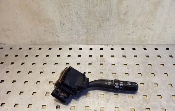 Toyota Land Cruiser (J120) Wiper control stalk 17A164LH1
