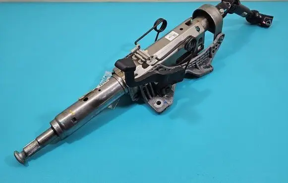 Chevrolet Cruze Steering wheel axle 13301739 IMPRK1498664