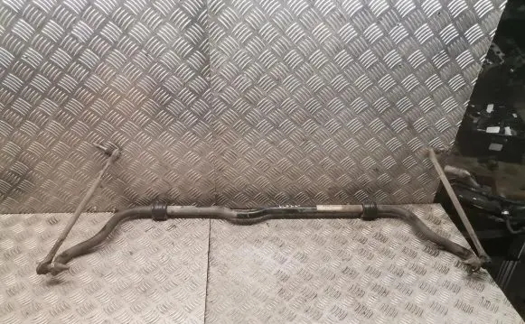 Mercedes-Benz CLA C117 X117 W117 Front anti-roll bar/sway bar a2463203411