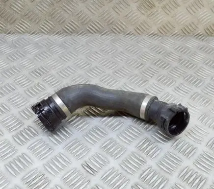 BMW 5 F10 F11 Engine coolant pipe/hose 8509274