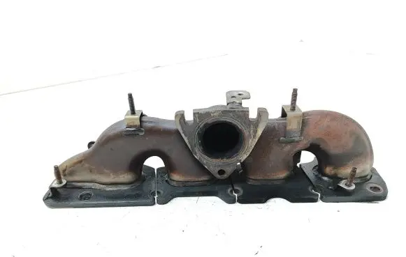 Peugeot 508 RXH Exhaust manifold 9672525080 82026042F
