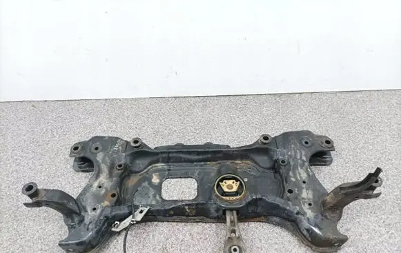 Skoda Superb B6 (3T) Front subframe