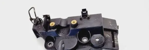 Renault Clio III Other engine bay part 8200397012