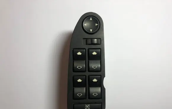 BMW 5 E39 Electric window control switch 6904306 698114