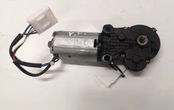 Citroen C6 Seat adjustment motor 820841674002 404920 051110B