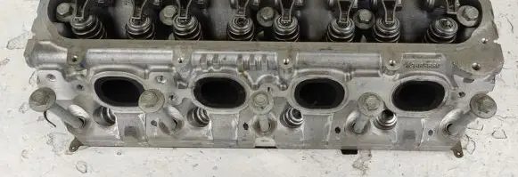 Chevrolet Camaro Engine head 12685669