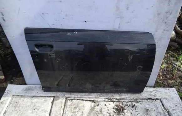 Audi A6 S6 C6 4F Front door