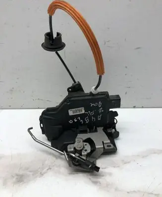 Audi A4 S4 B6 8E 8H Rear door lock 8E0839016C