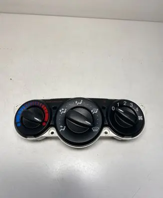Ford Focus Climate control unit 98AB18C419
