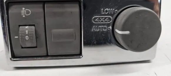 KIA Sorento Differential lock switch 
